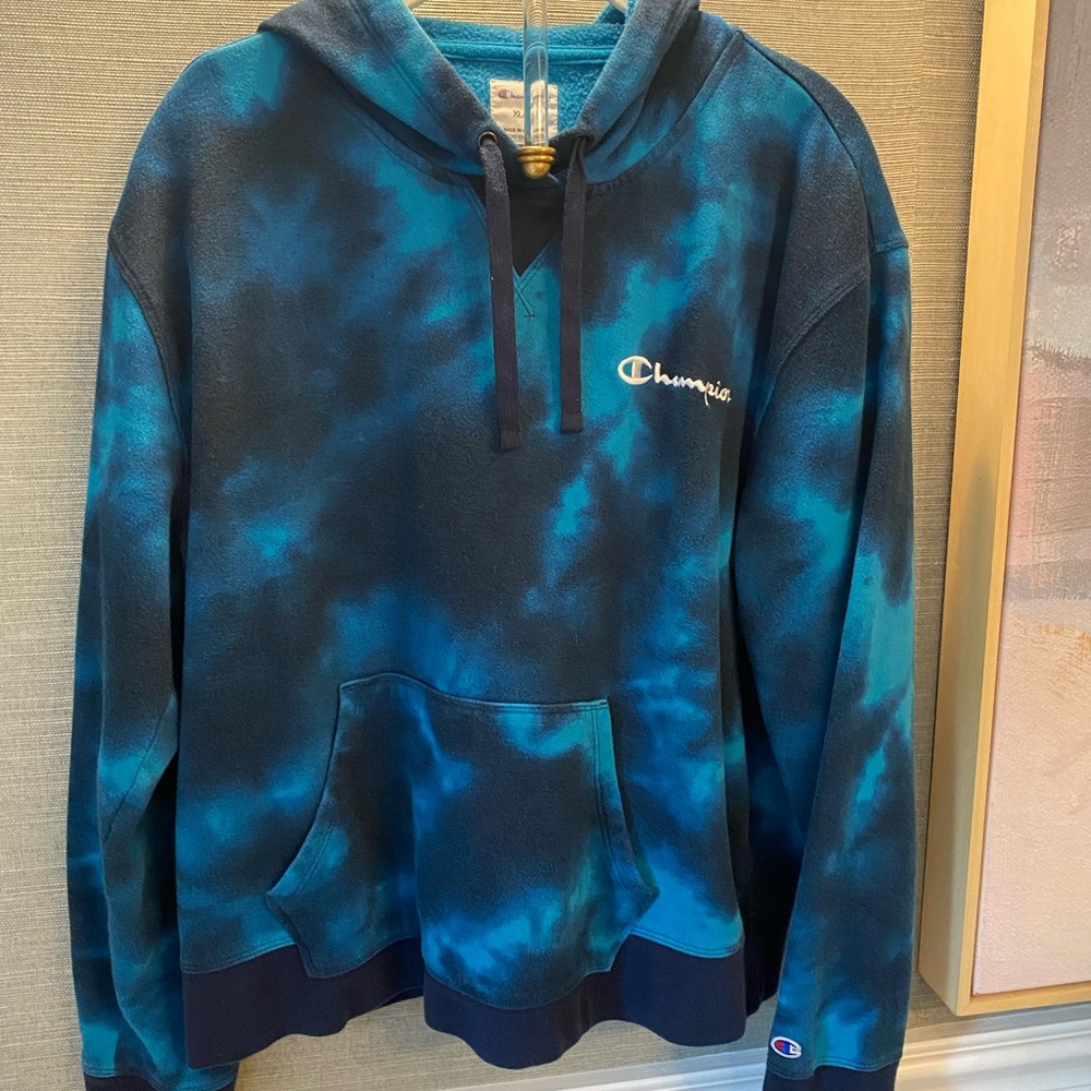 Champion Tie Dye Sweatshirt Size XL